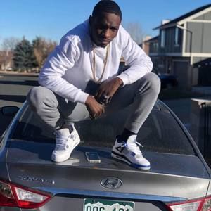 Meet your Posher, Felix